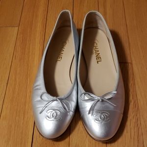 Chanel ballerina flats